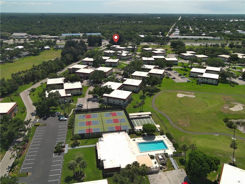 16 Vista Palm Lane, Unit 106, Vero Beach, FL 32962 Photo