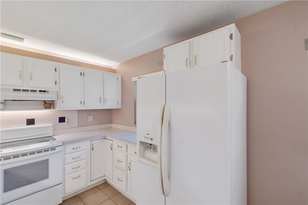 16 Vista Palm Lane, Unit 106, Vero Beach, FL 32962 Photo