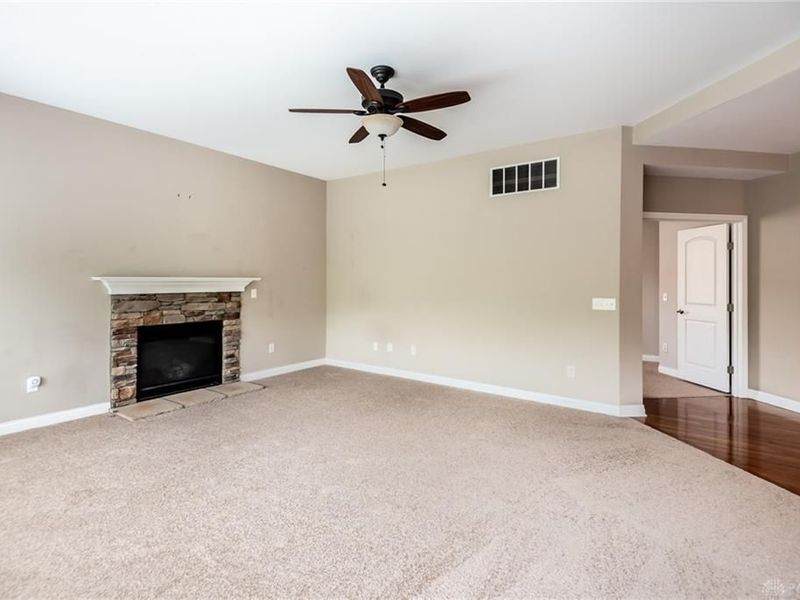 1481 Shaker Run Boulevard, Turtlecreek Township, OH 45036 Photo 18