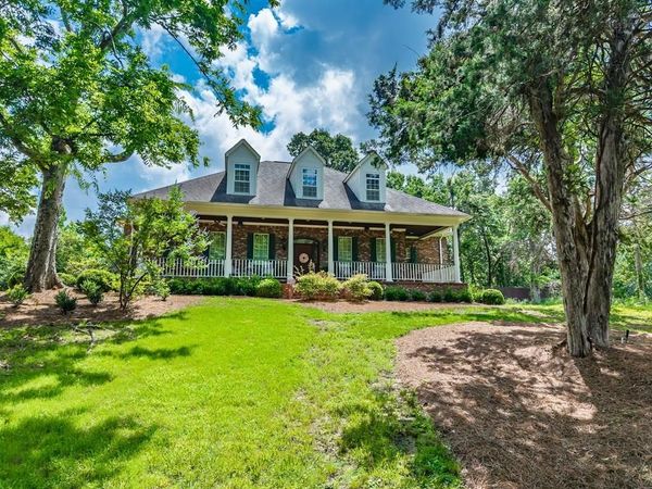 1203 Old Lake Cove, Oxford, MS 38655