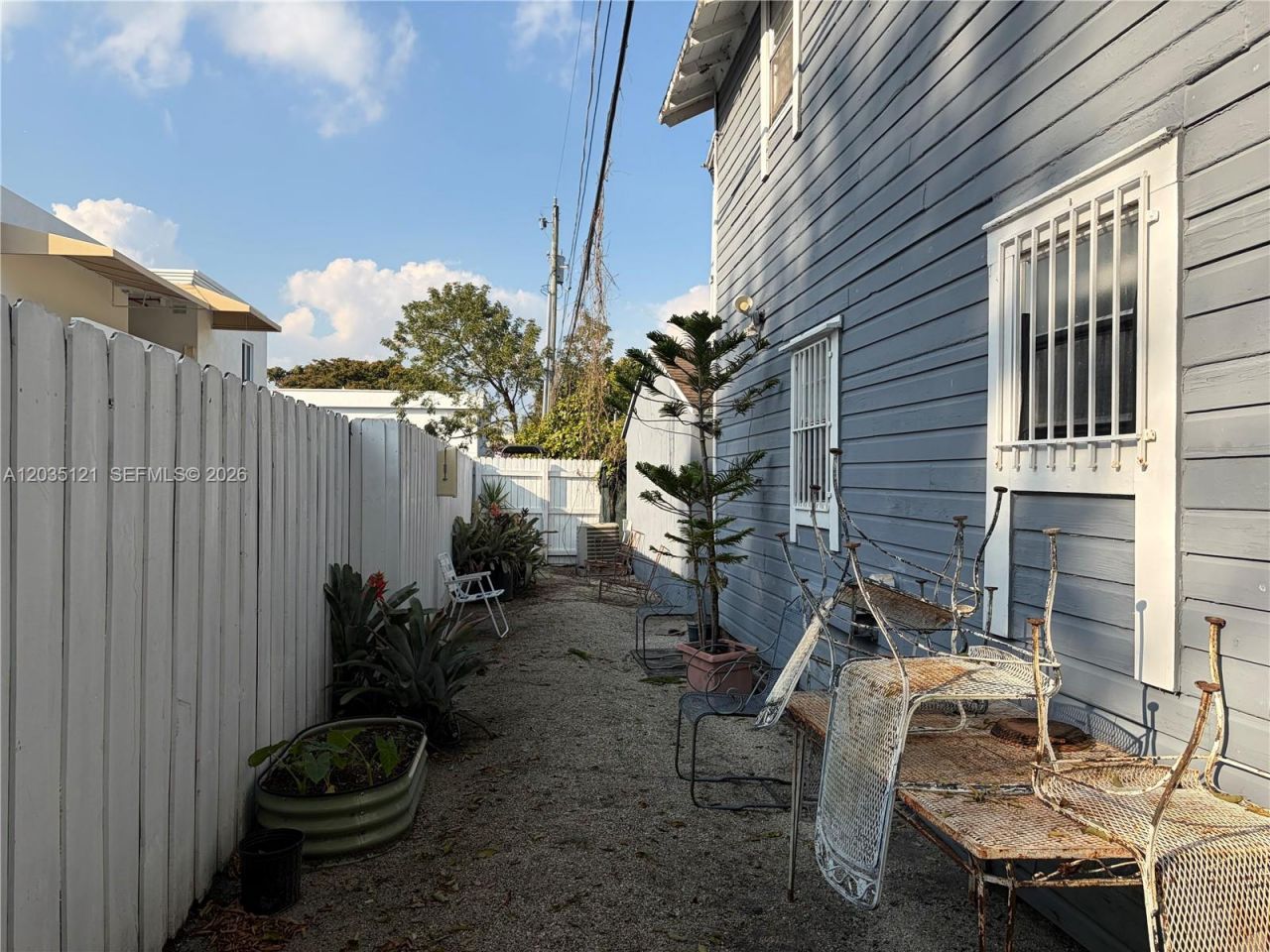 840 SW 13th Ave , Miami, FL 33135 Photo