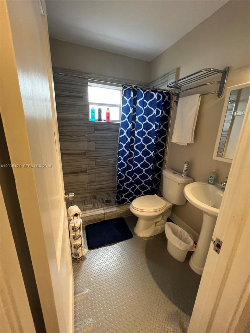 840 SW 13th Ave , Miami, FL 33135 Photo