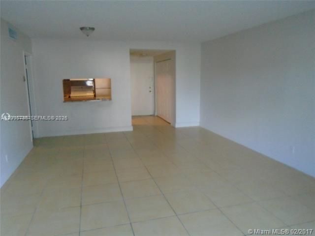 4848 NW 24th Ct , Unit 202, Lauderdale Lakes, FL 33313 Photo