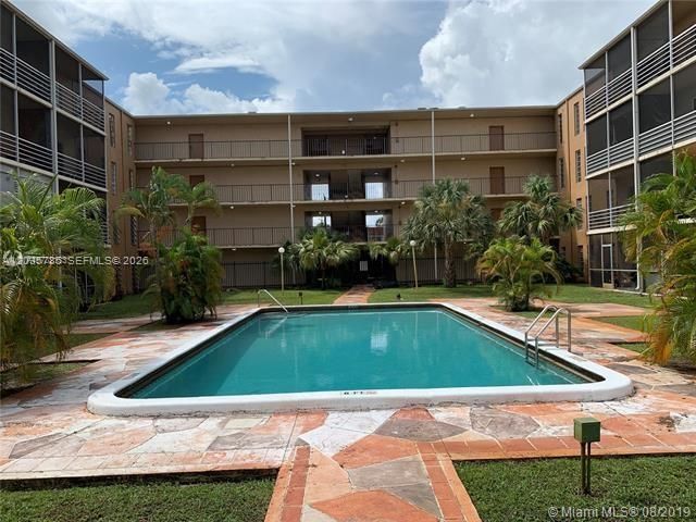 4848 NW 24th Ct , Unit 202, Lauderdale Lakes, FL 33313 Photo