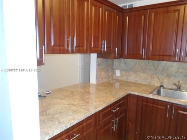 4848 NW 24th Ct , Unit 202, Lauderdale Lakes, FL 33313 Photo