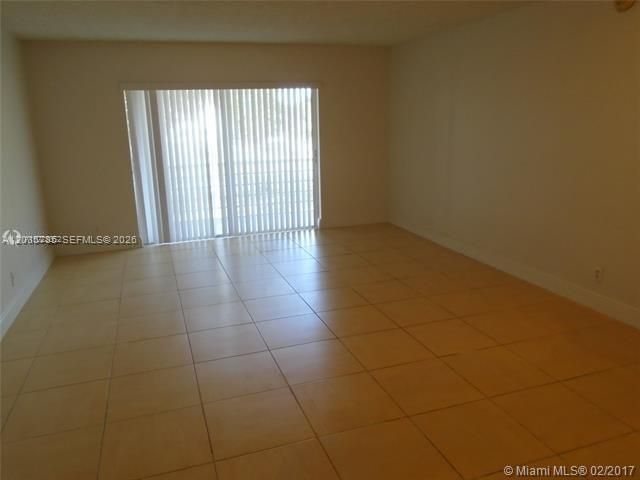 4848 NW 24th Ct , Unit 202, Lauderdale Lakes, FL 33313 Photo