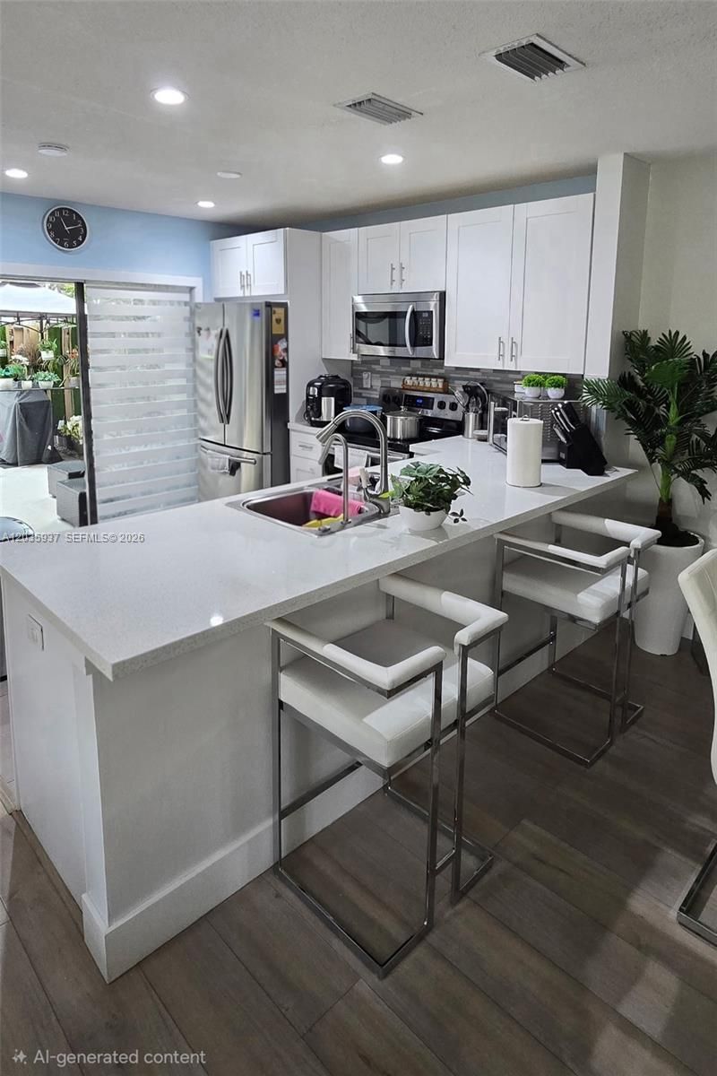 15370 SW 104th Ter , Unit 7, Miami, FL 33196 Photo