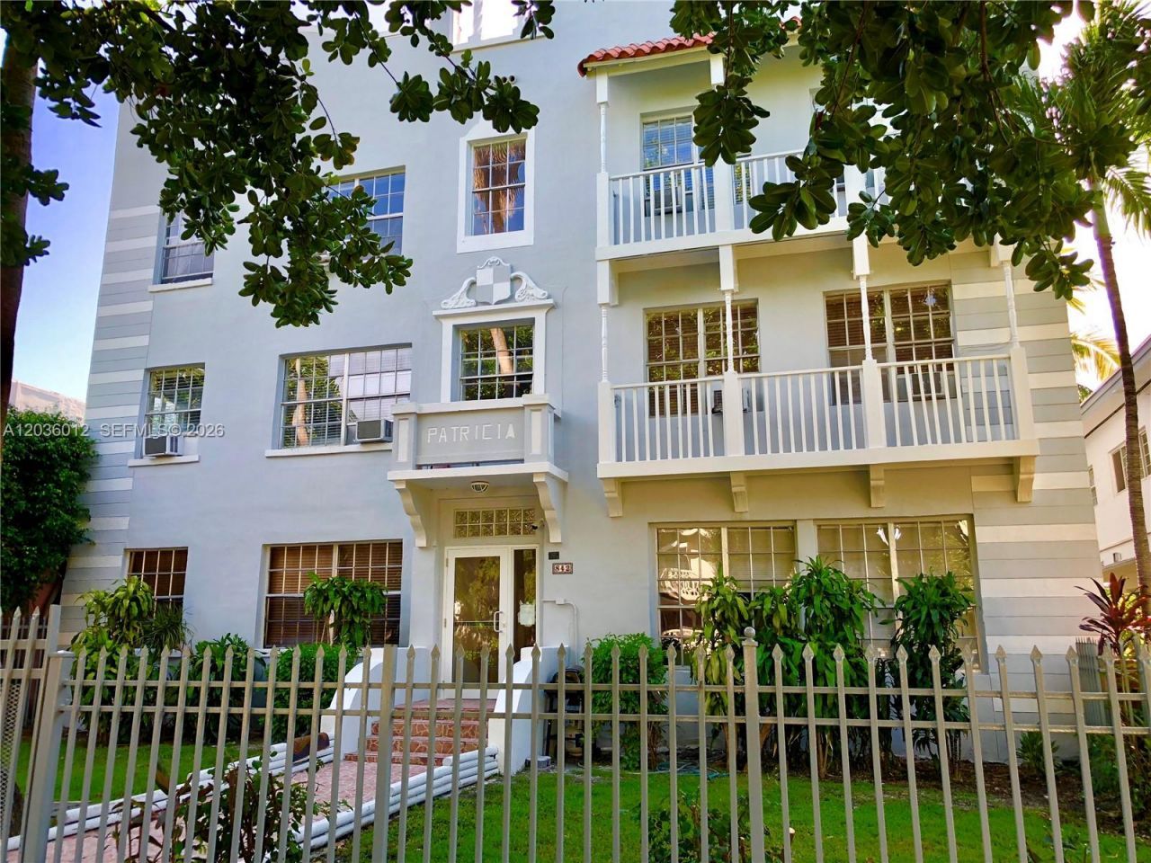 842 Meridian Ave , Unit 1E, Miami Beach, FL 33139 Photo
