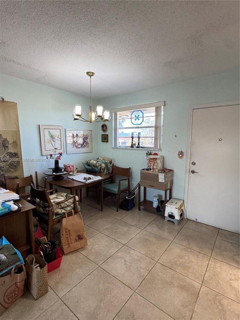 2940 NE 203rd St , Unit C-213, Aventura, FL 33180 Photo