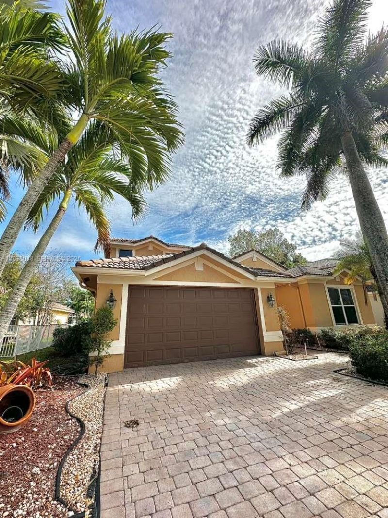 1831 Mariners Ln , Weston, FL 33327 Photo