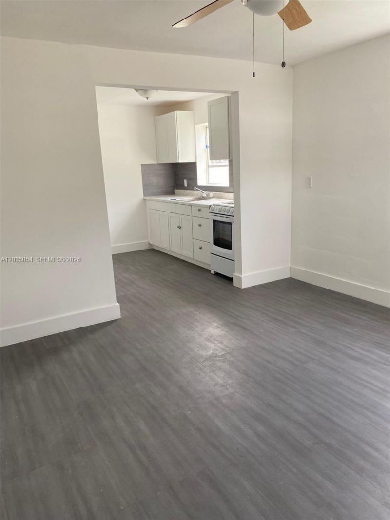 10680 SW 172nd St , Unit 10682, Miami, FL 33157 Photo