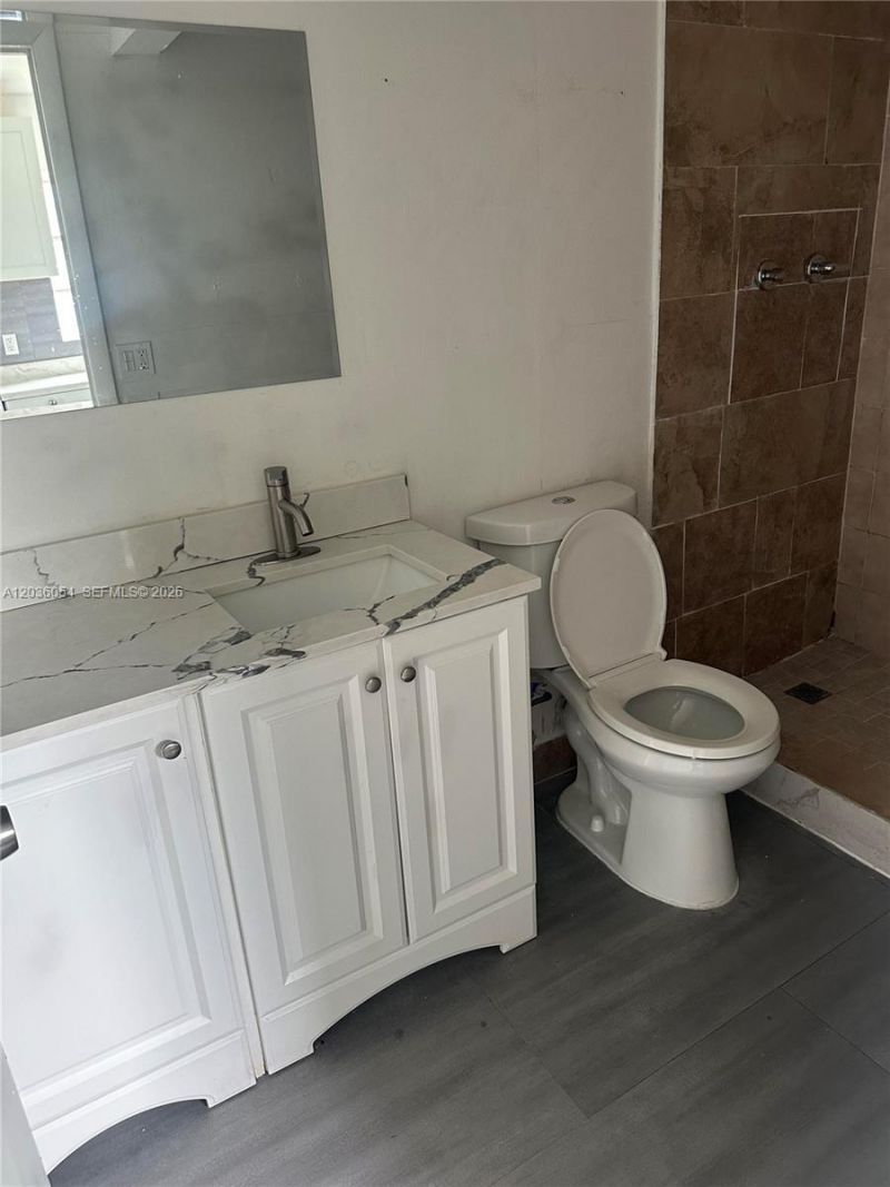 10680 SW 172nd St , Unit 10682, Miami, FL 33157 Photo