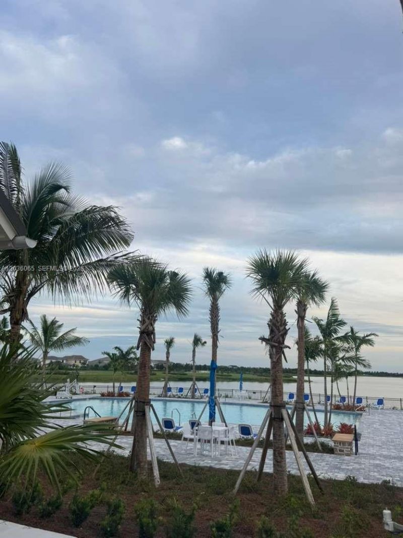 1662 Hoot Owl Holw, Unit 1662, Loxahatchee, FL 33470 Photo