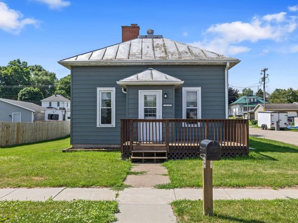 1215 Bangor St, Bangor, WI 54614