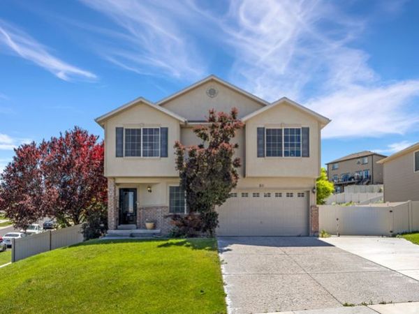 211 W KESTREL DR , Saratoga Springs, UT 84045
