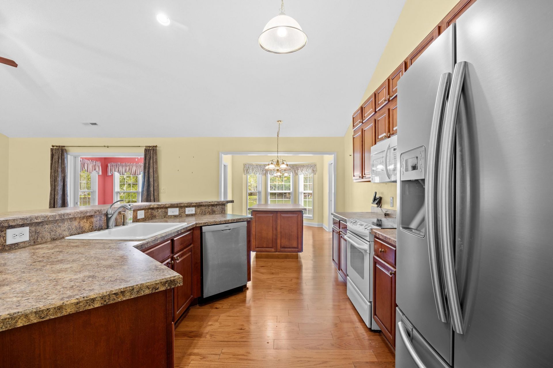 488 Westham Dr. Photo 17