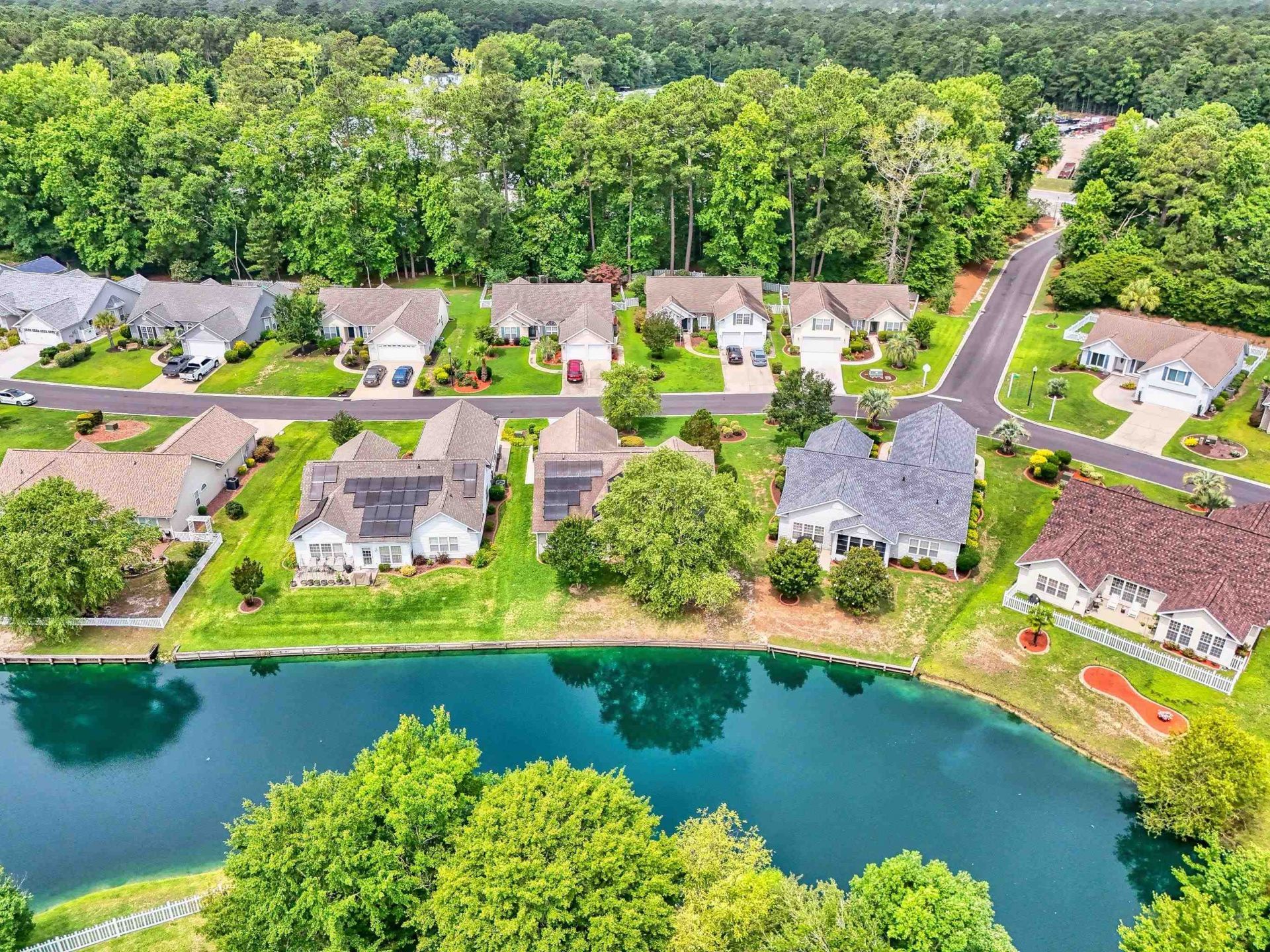 488 Westham Dr. Photo 41
