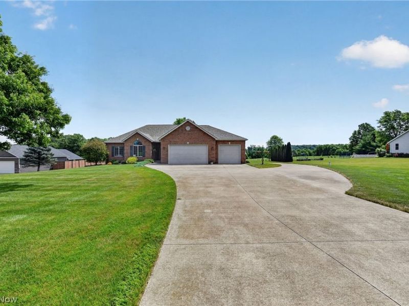 3103 York Road, Orrville, OH 44667 Photo 4