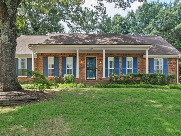 8007 STEVEN FRANKLIN DR, Bartlett, TN 38133