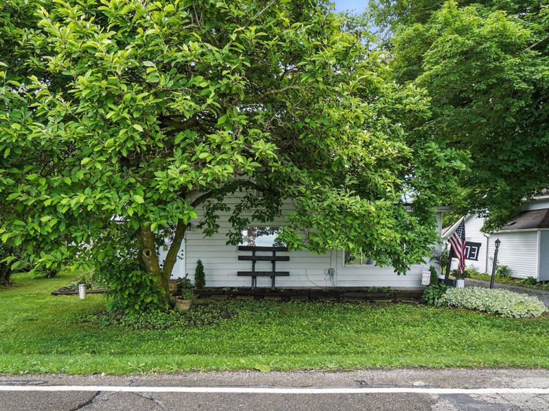 473 W County Line Road, Springfield, OH 45502 Photo 2