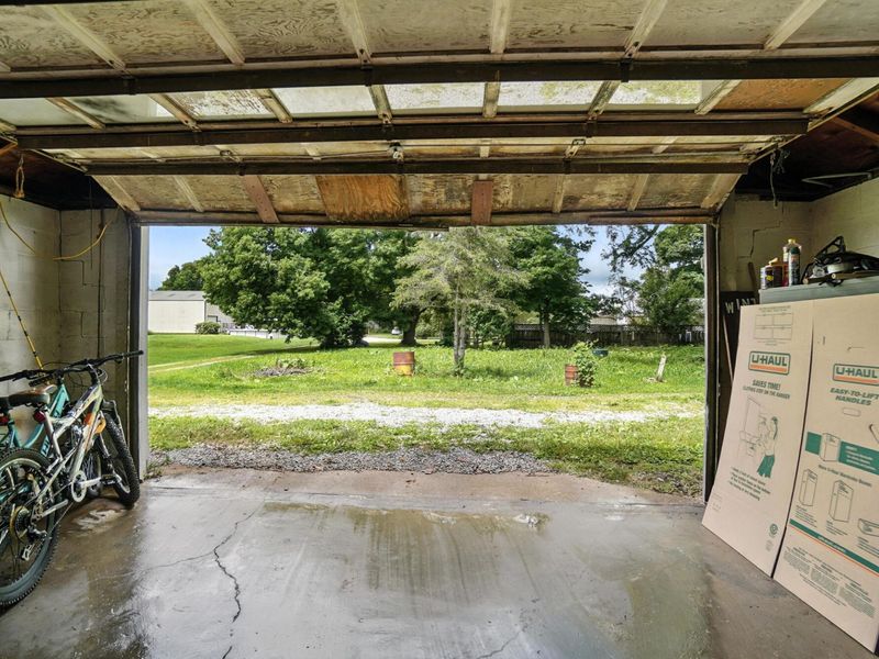 473 W County Line Road, Springfield, OH 45502 Photo 33