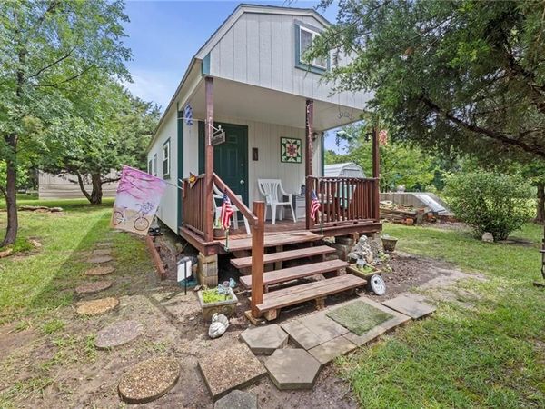 24-28 Hackberry Road, Mapleton, KS 66754