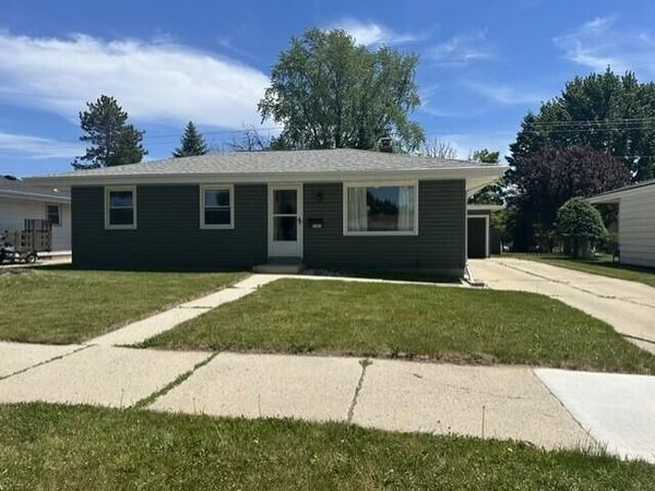 3305 S 18th St, Sheboygan, WI 53081