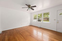 2201 Pinehurst Avenue photo 4