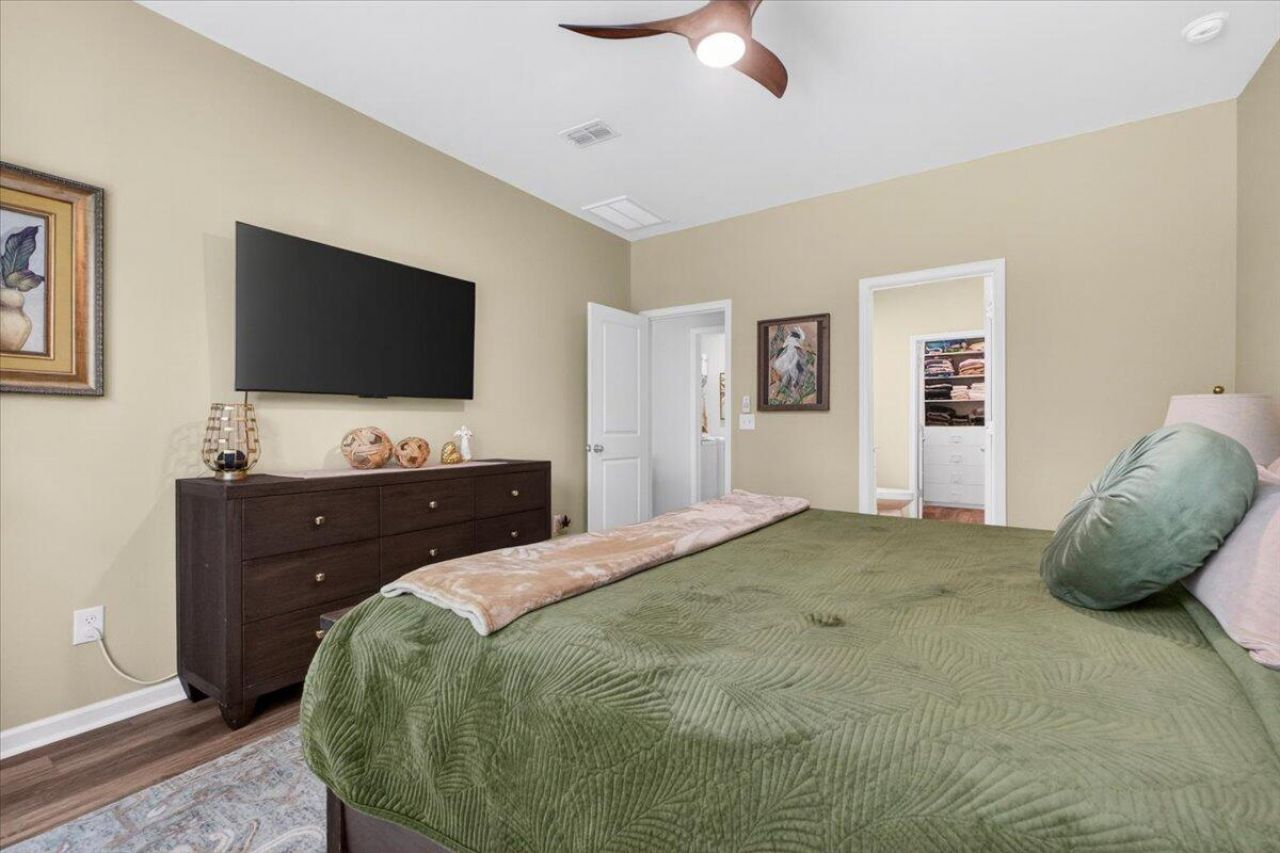 241 Shadybrook Drive Photo 21