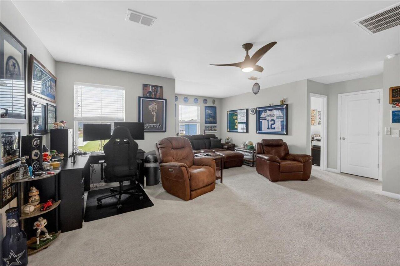 241 Shadybrook Drive Photo 31
