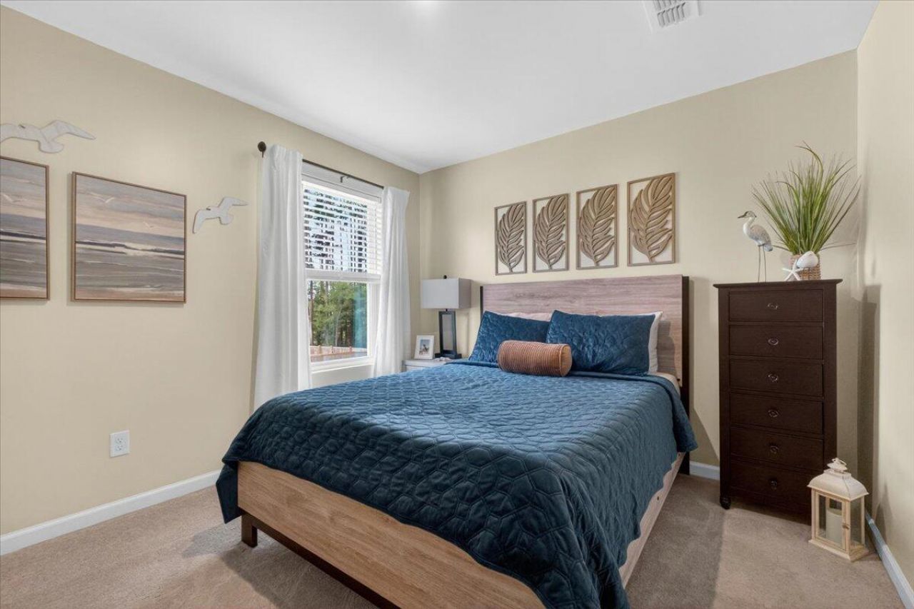 241 Shadybrook Drive Photo 32