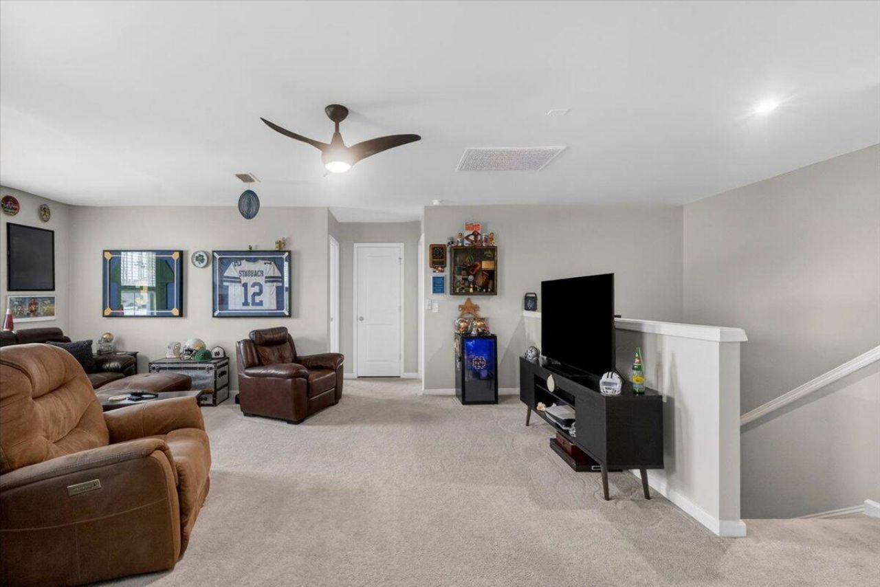 241 Shadybrook Drive Photo 34