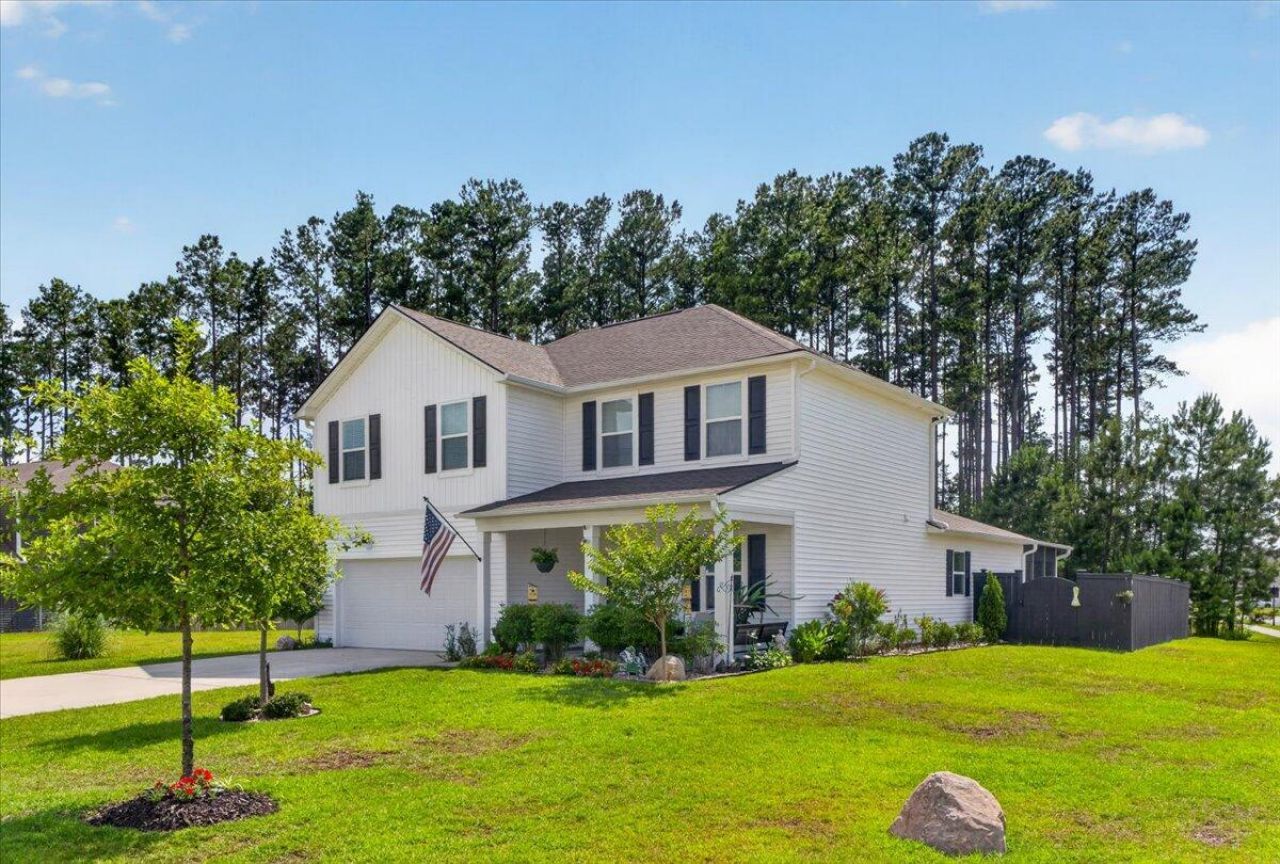 241 Shadybrook Drive Photo 5