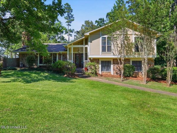 309 Longwood Drive, Clinton, MS 39056