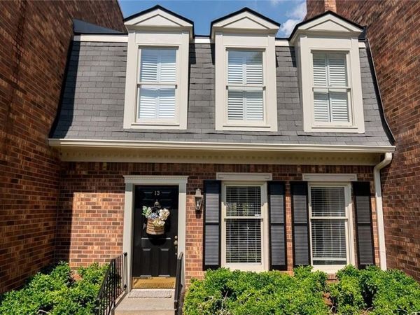 13 Stratford Hall Place NE, Unit #13, Atlanta, GA 30342