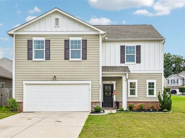 222 Knightsbridge Lane , Winder, GA 30680