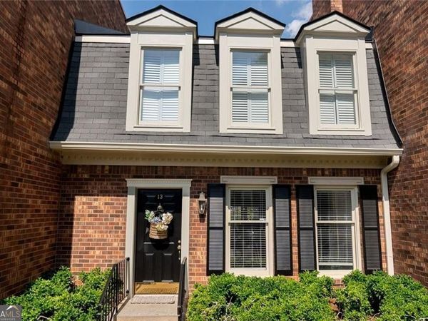 13 Stratford Hall Place NE, Unit #13, Atlanta, GA 30342
