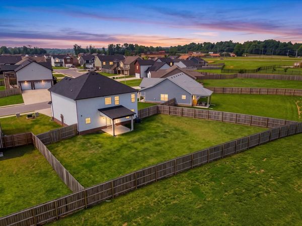 1969 Sydney Louise Dr, Clarksville, TN 37042
