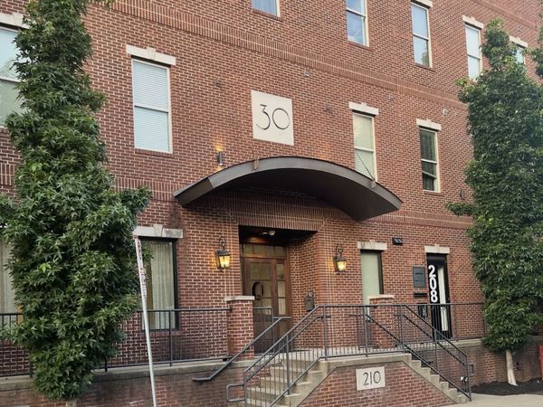 210 30th Ave N, Unit 201, Nashville, TN 37203