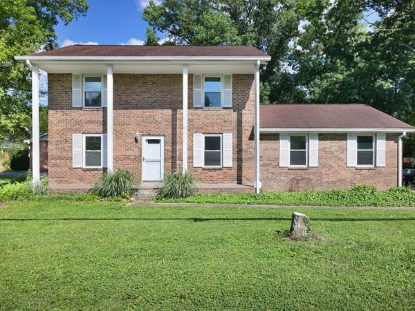 557 Cathy Jo Cir, Nashville, TN 37211