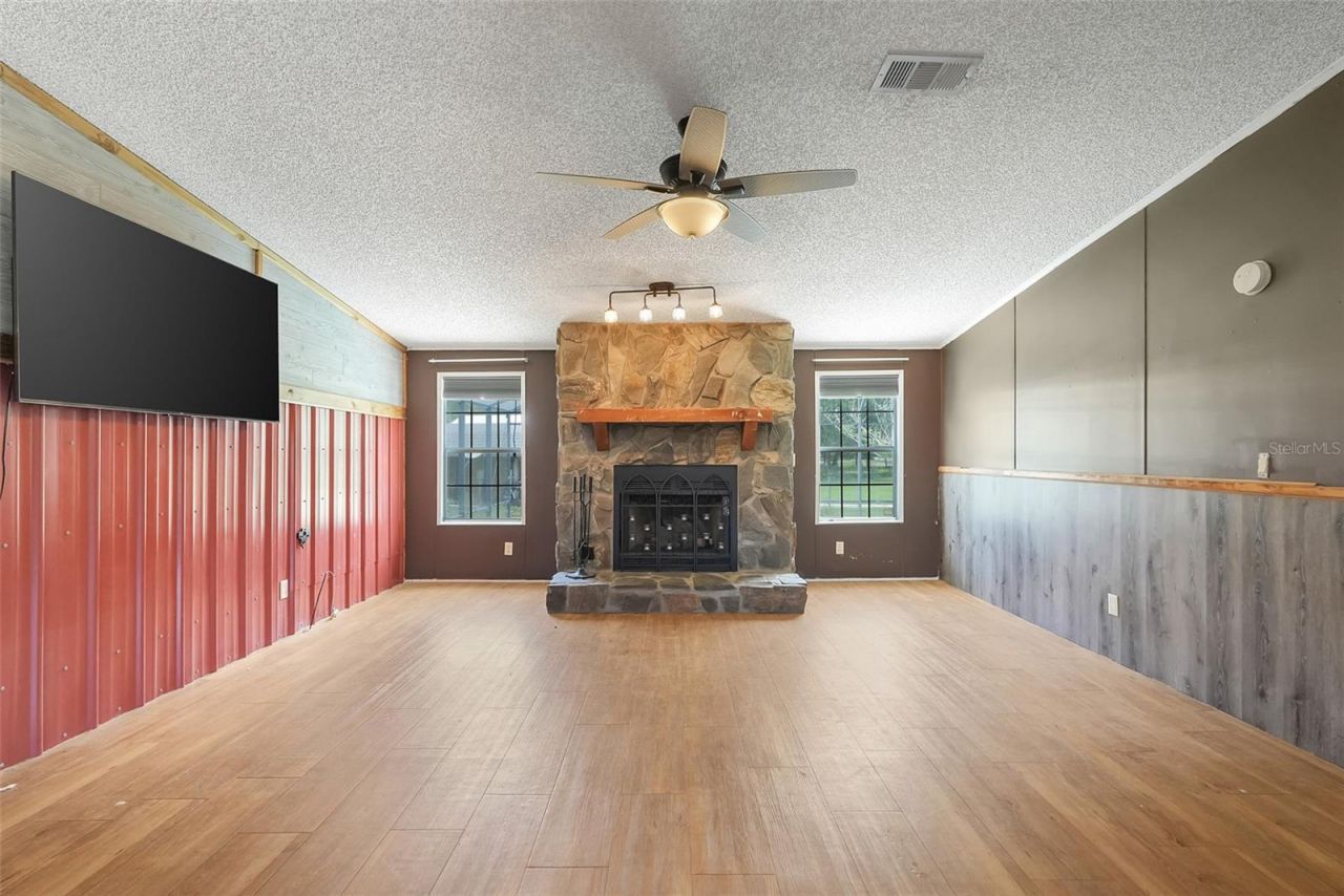 21301 Quail Hammock Lane, Groveland, FL 34736 Photo