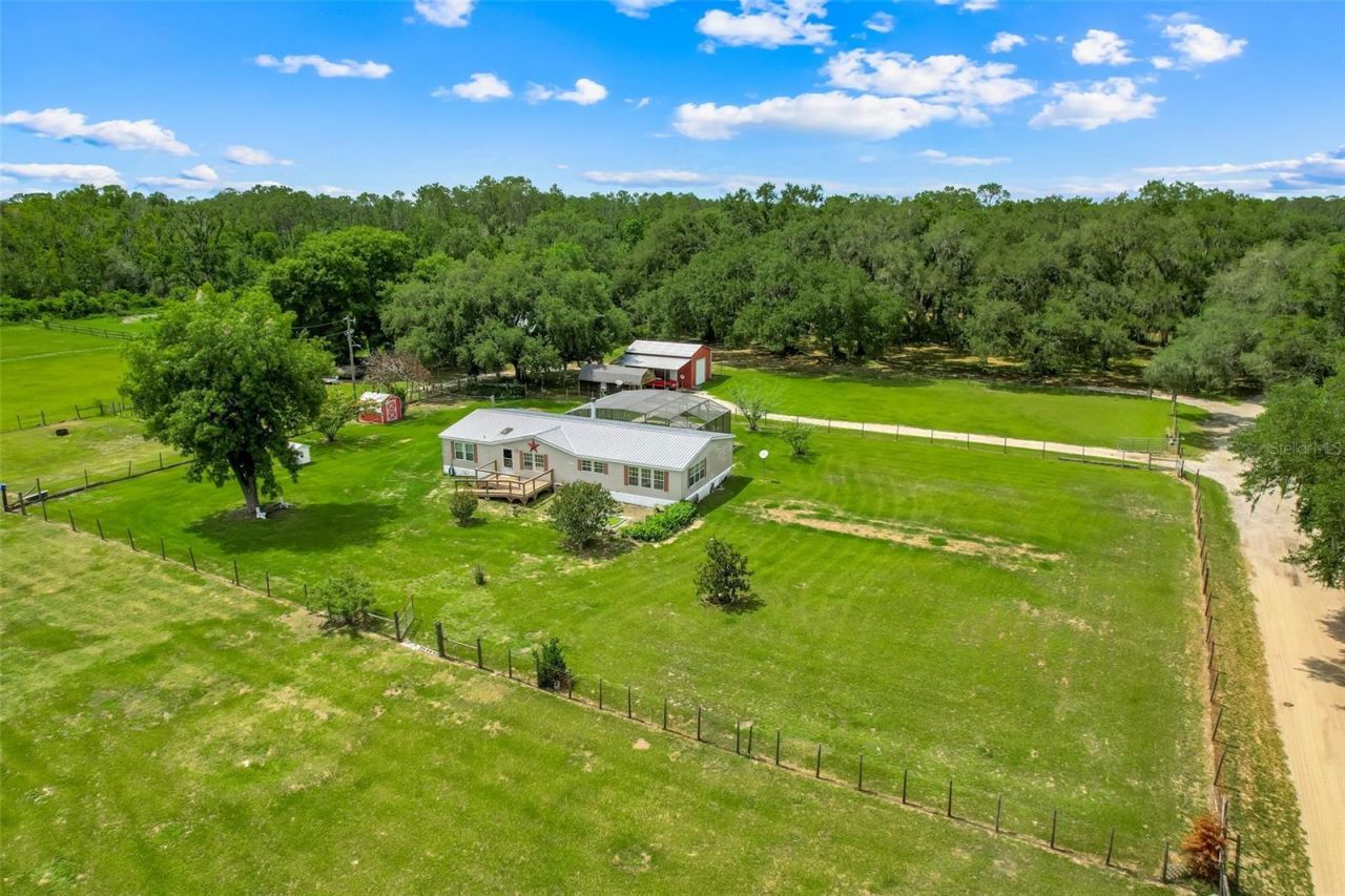 21301 Quail Hammock Lane, Groveland, FL 34736 Photo