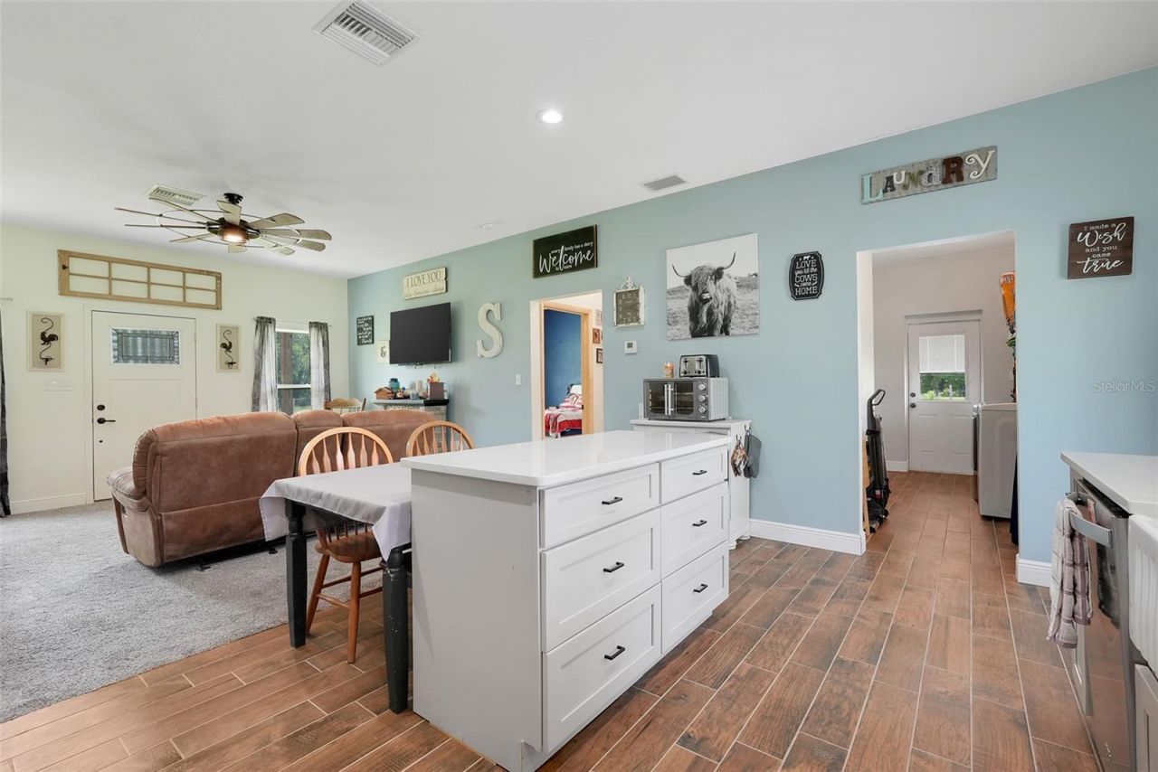 21301 Quail Hammock Lane, Groveland, FL 34736 Photo