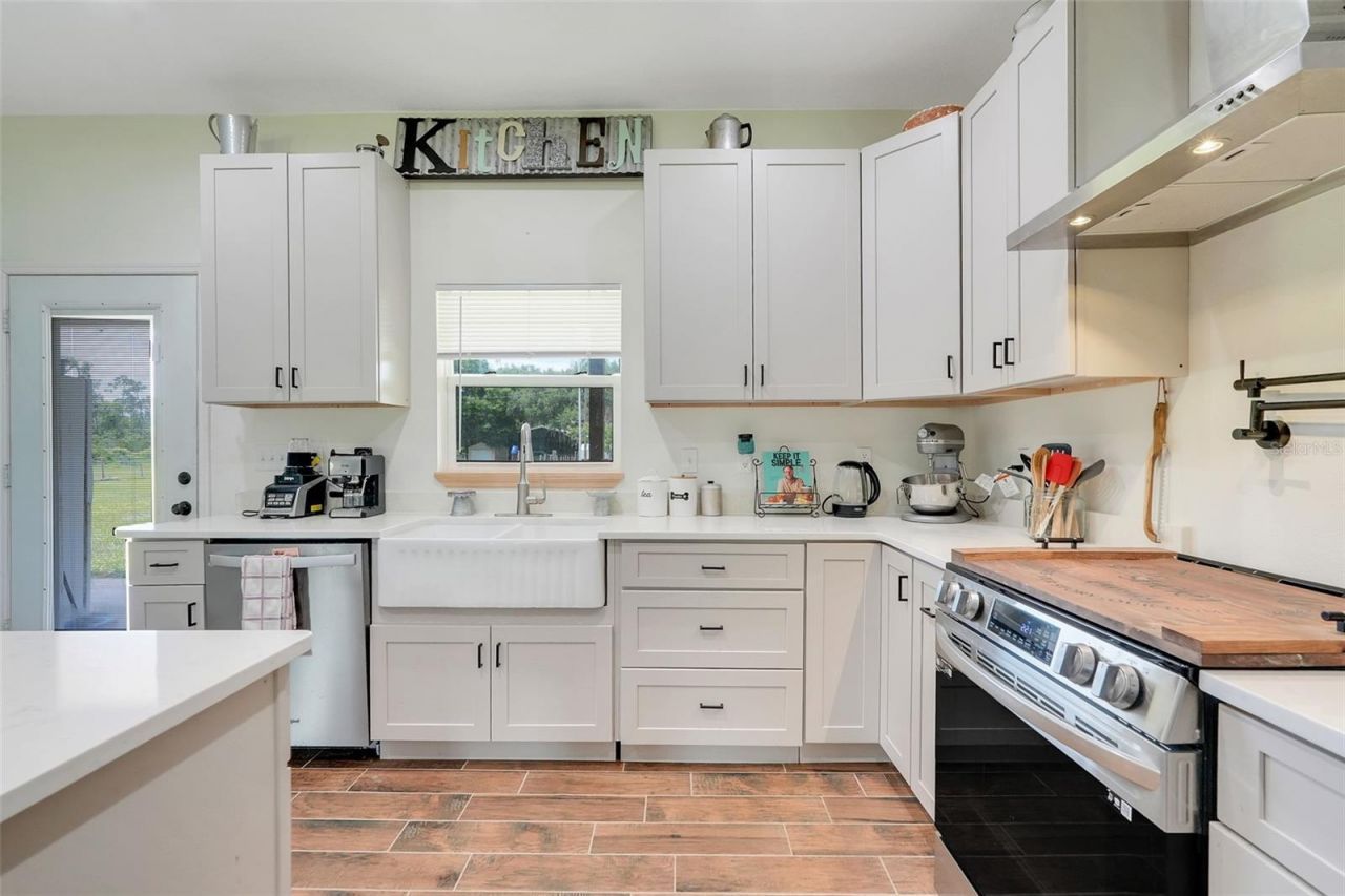 21301 Quail Hammock Lane, Groveland, FL 34736 Photo