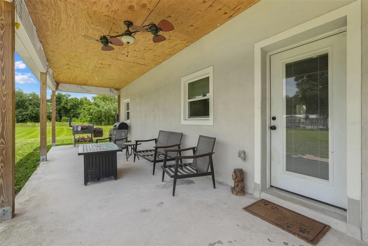 21301 Quail Hammock Lane, Groveland, FL 34736 Photo