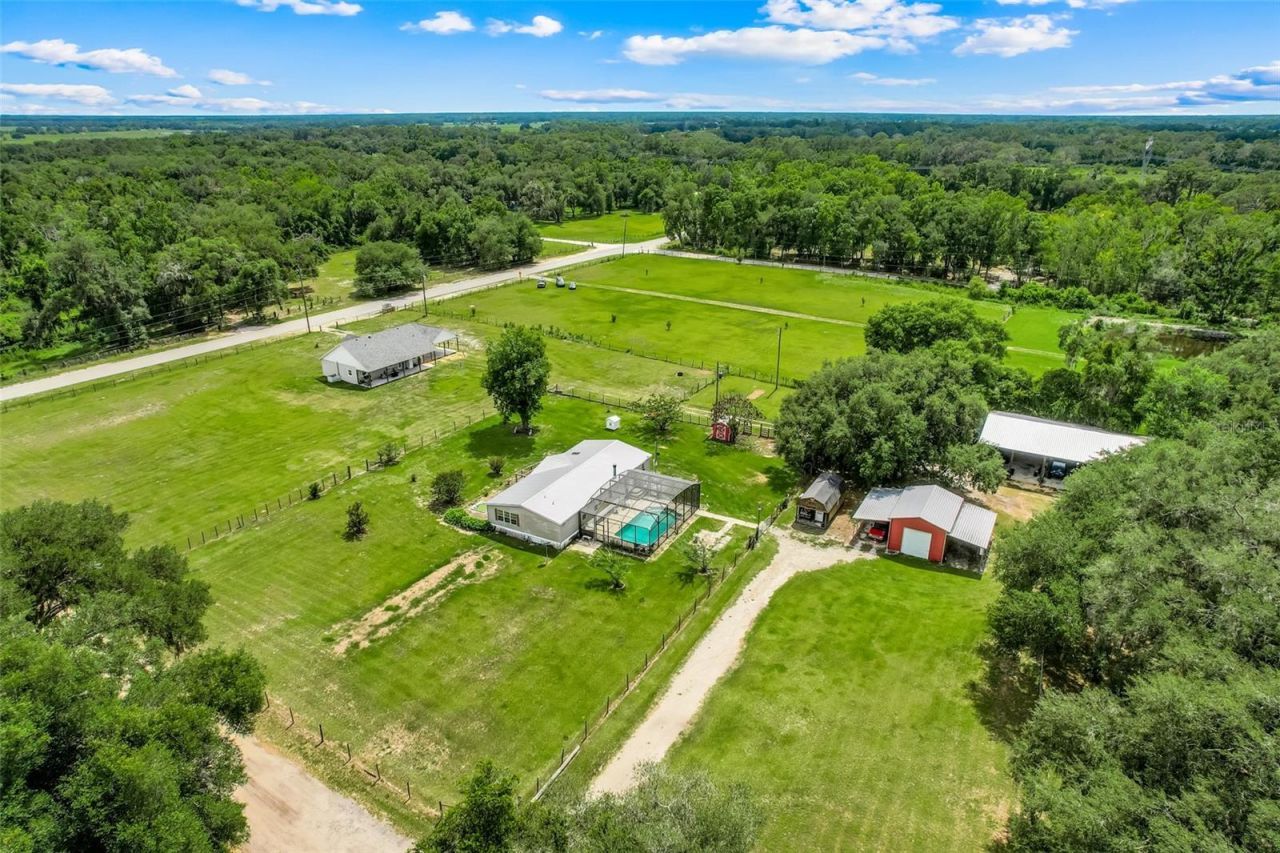 21301 Quail Hammock Lane, Groveland, FL 34736 Photo