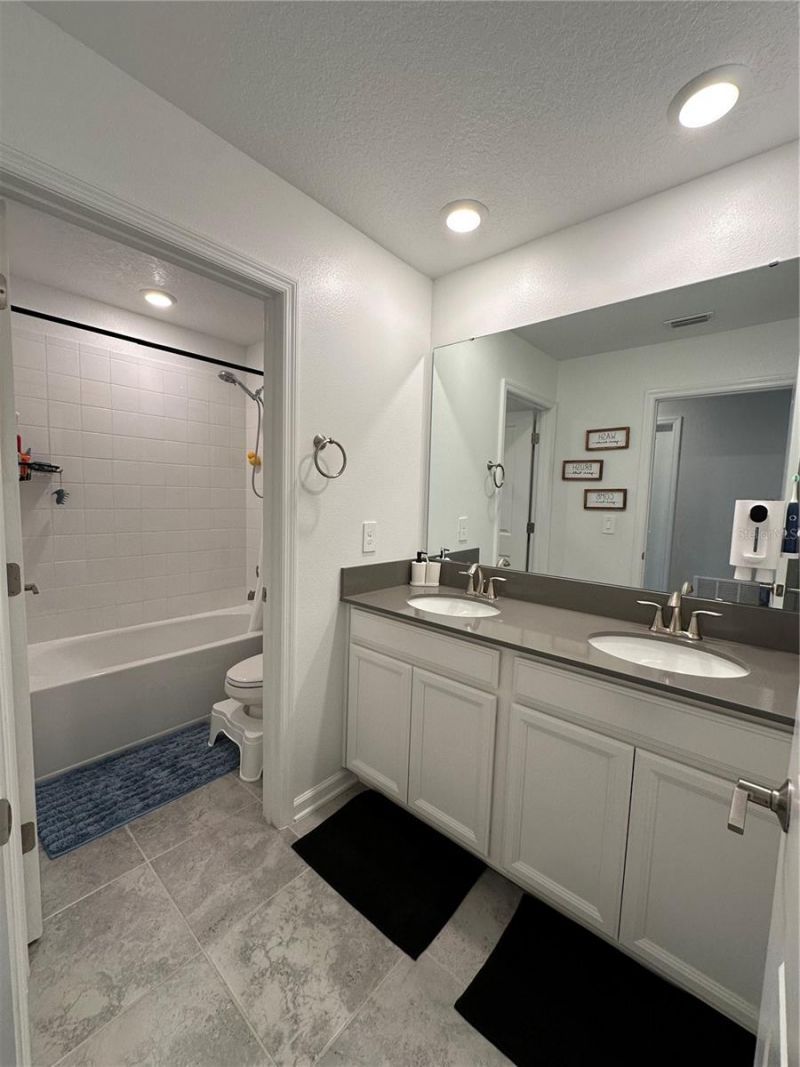 2721 Camden Lane , Davenport, FL 33837 Photo