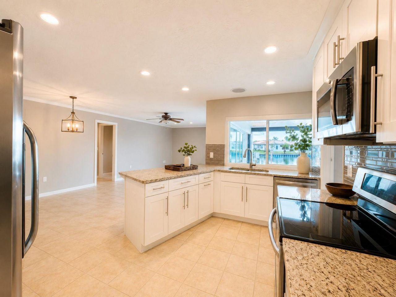 4901 Lansing St Ne, Saint Petersburg, FL 33703 Photo