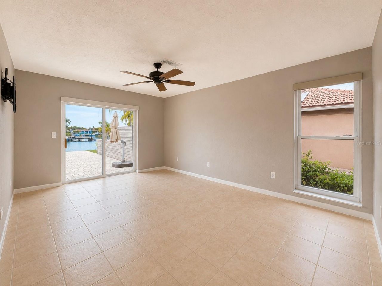 4901 Lansing St Ne, Saint Petersburg, FL 33703 Photo