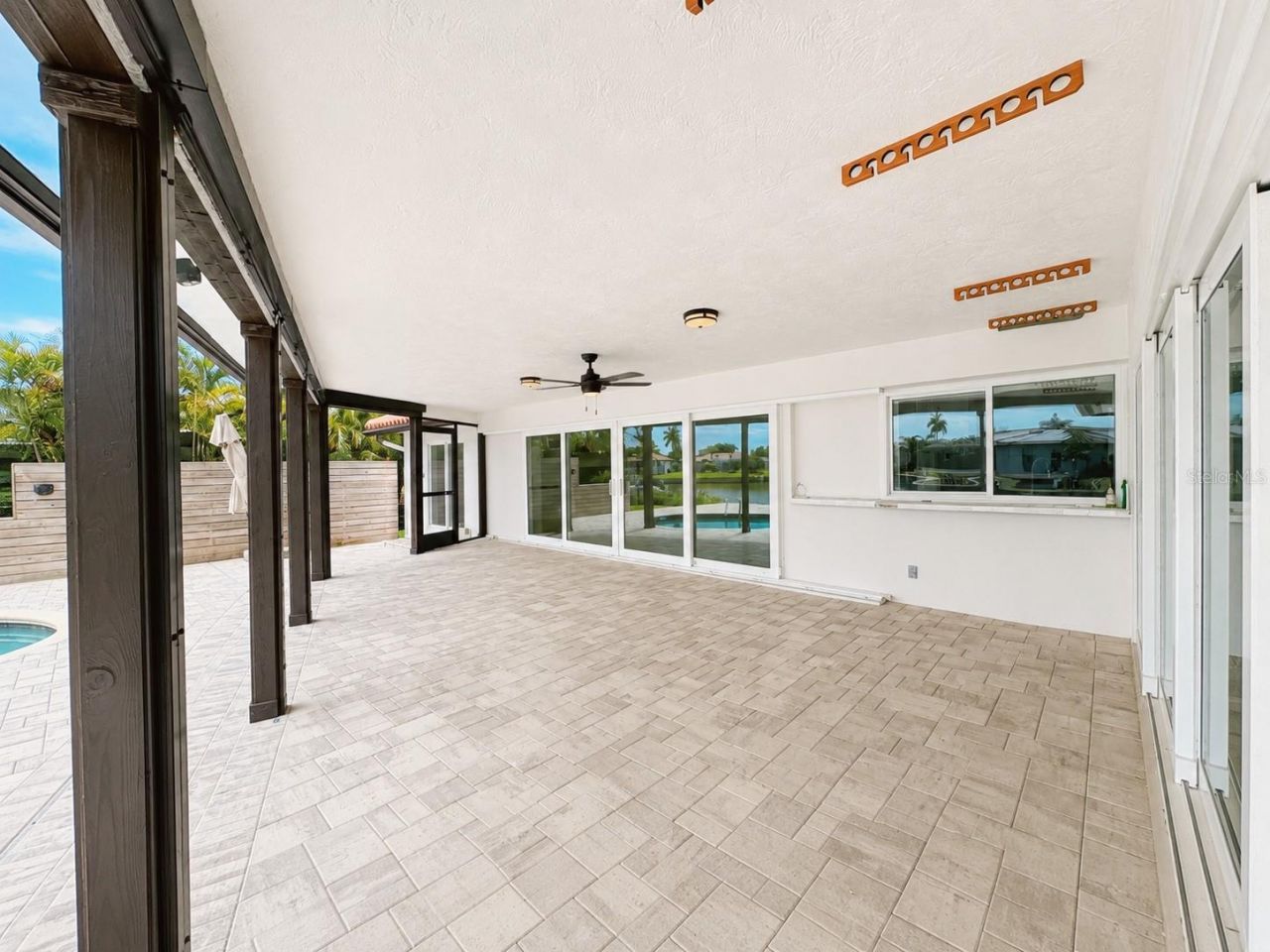 4901 Lansing St Ne, Saint Petersburg, FL 33703 Photo